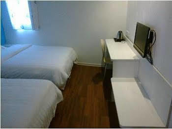 V8 Hotel - Xicun Guangzhou Exterior photo